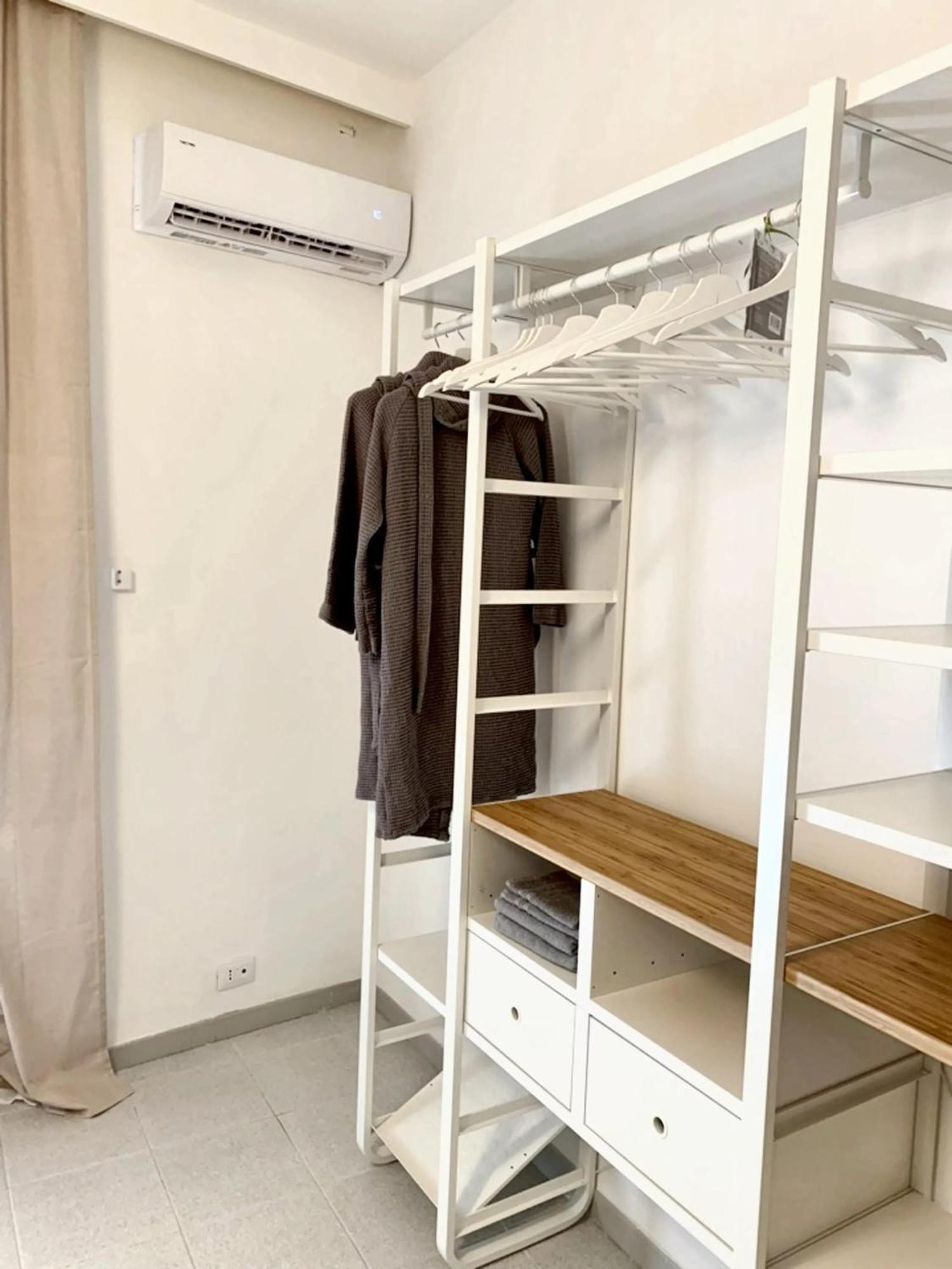 Charming In With Balcony And View Appartamento Catania