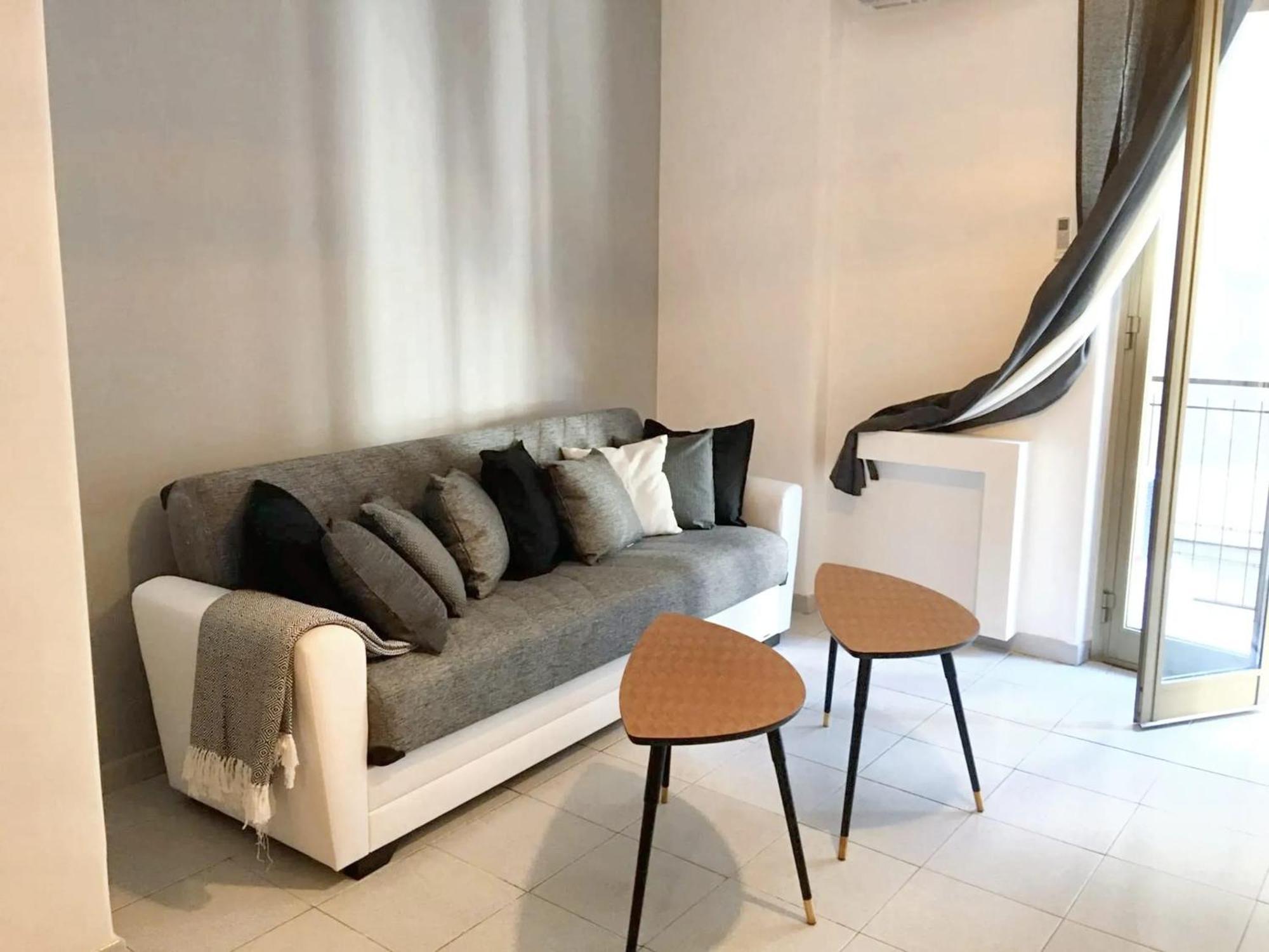 Charming In With Balcony And View Appartamento *